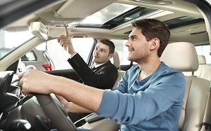 Schedule a test drive at Nissan Banzai Rafael Cuervo-Cardel in Veracruz, Veracruz de Ignacio de la Llave, México.